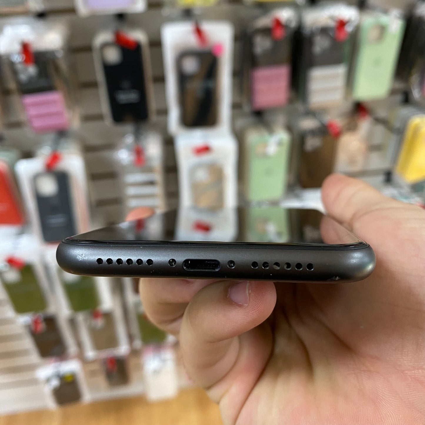 Pre-Owned iPhone 11 128GB Black Unlocked - Grade B