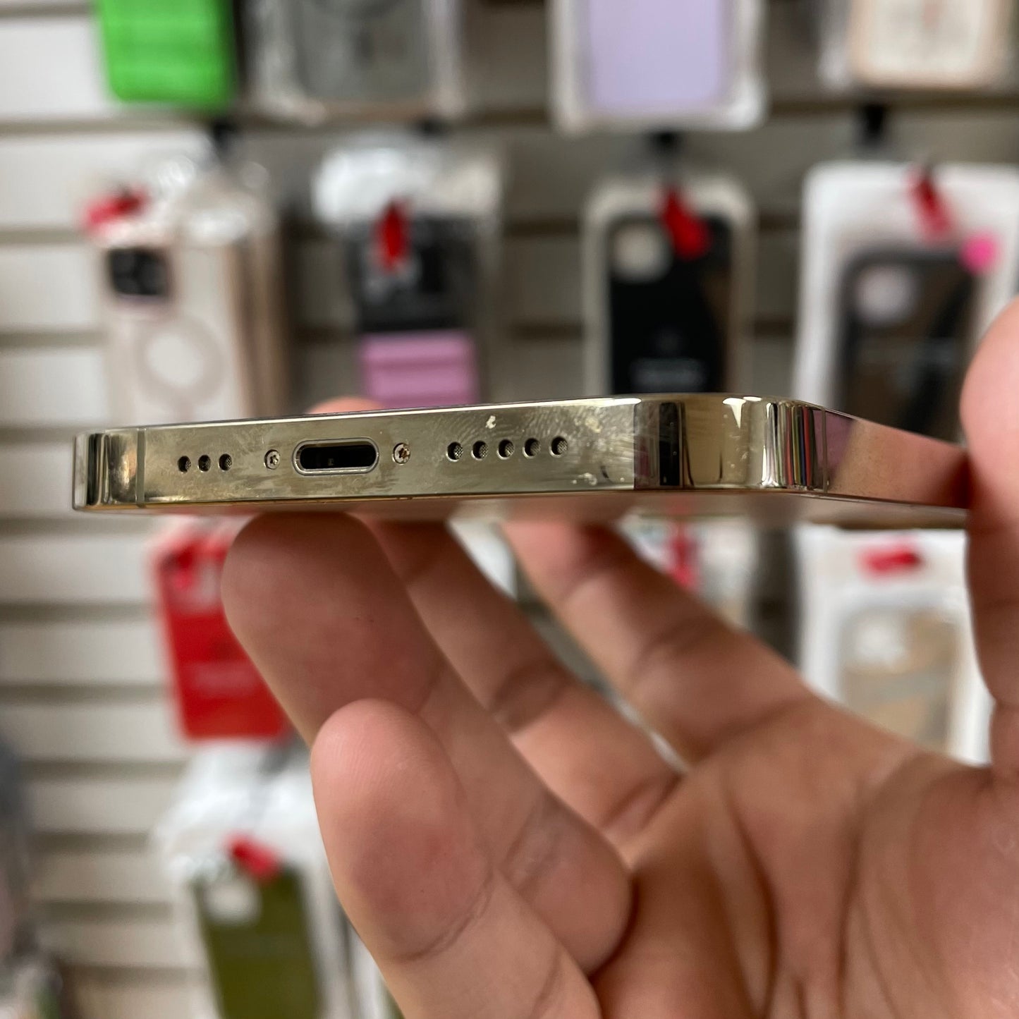 Pre-Owned iPhone 12 Pro 128GB Gold Unlocked - Grade B