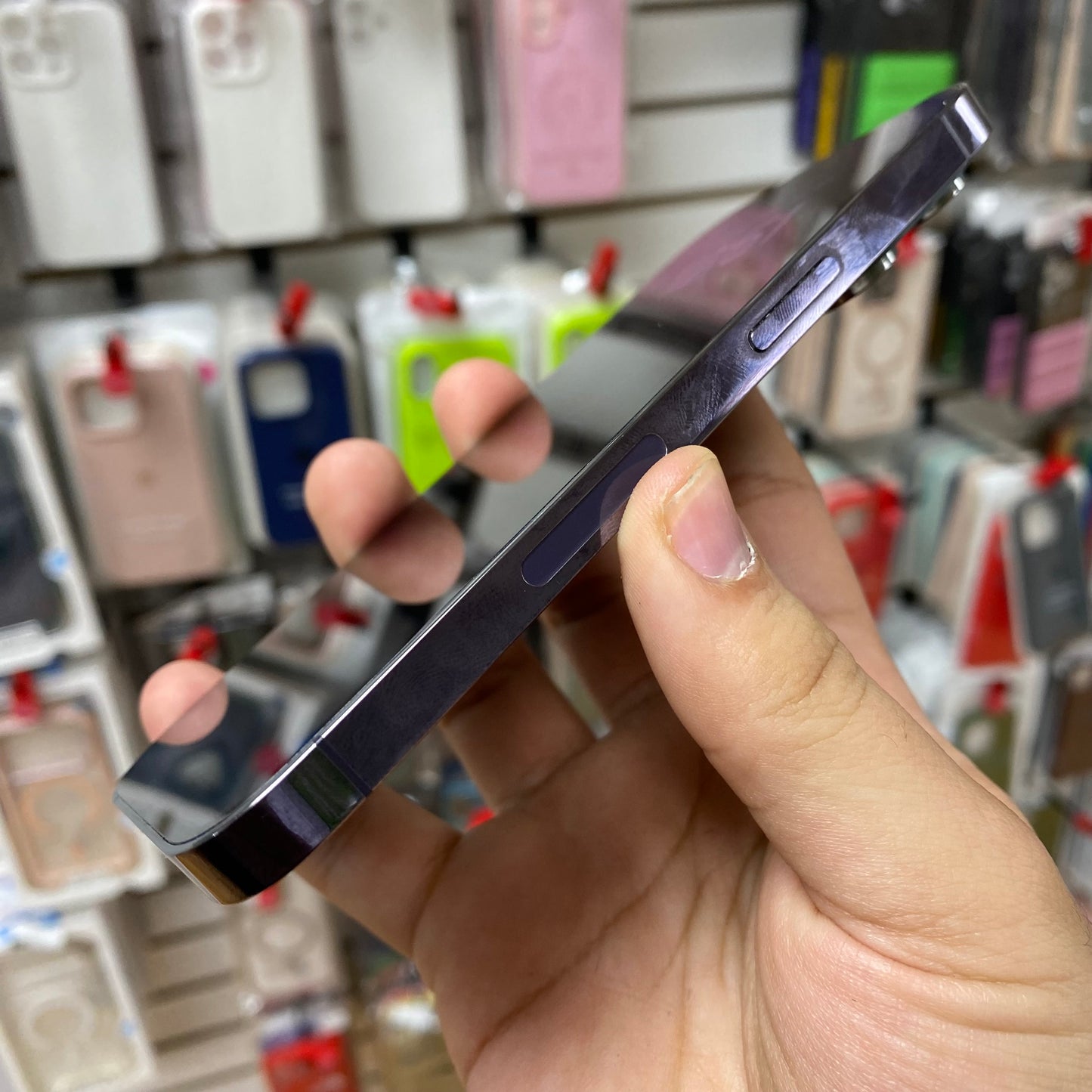 Pre-Owned iPhone 14 Pro 128GB Purple Unlocked - Grade B