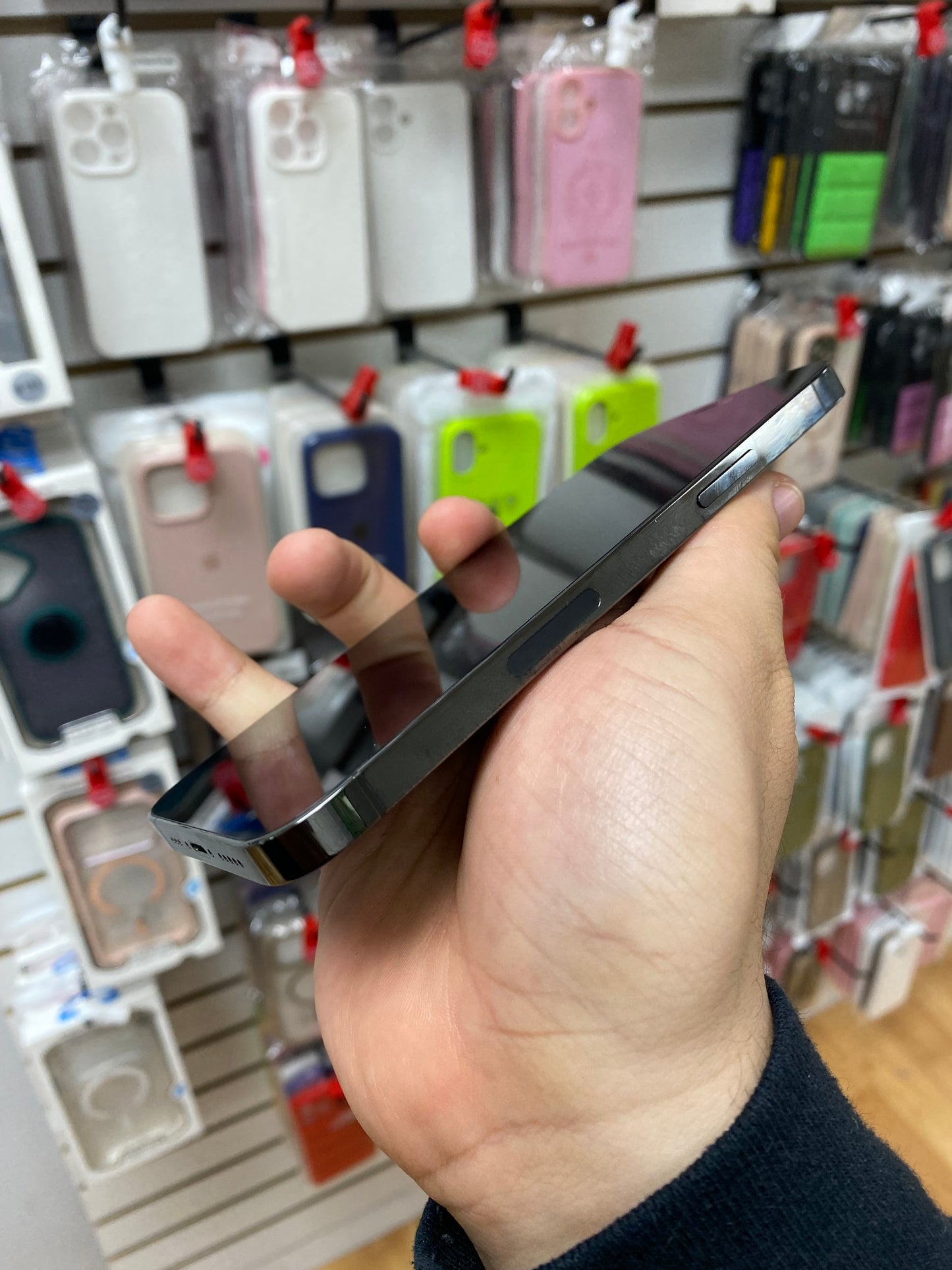 Pre-Owned iPhone 12 Pro 256GB Black Unlocked - Grade B