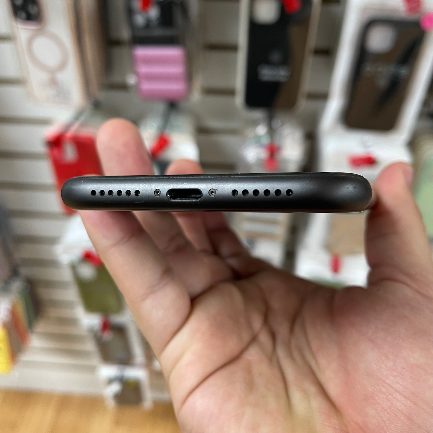 Pre-Owned iPhone 11 64GB Black Unlocked - Grade B